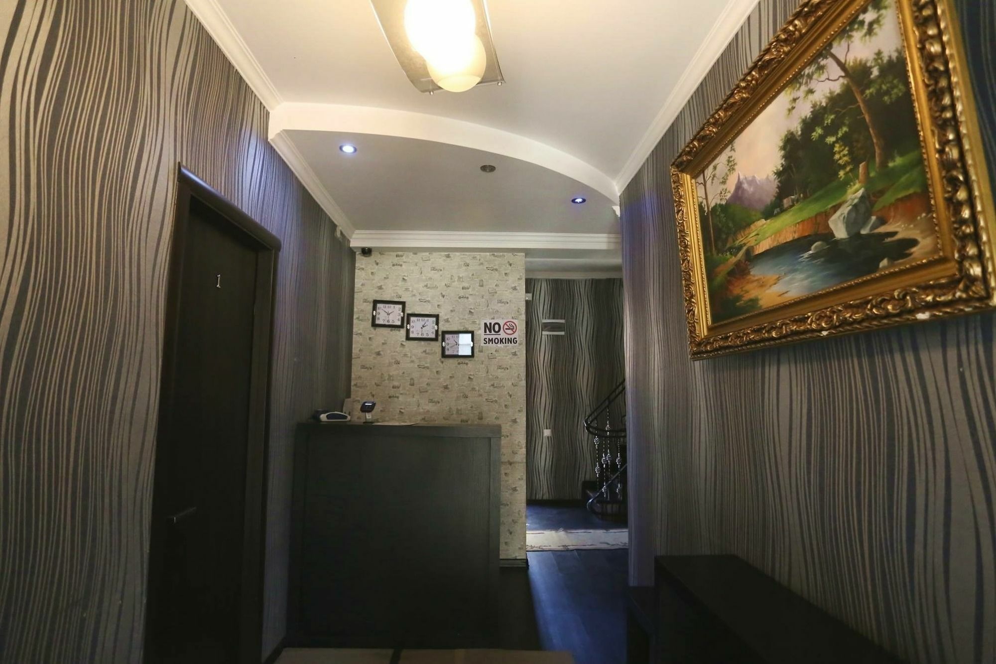 Hotel Cristal Palace Tbilisi Esterno foto
